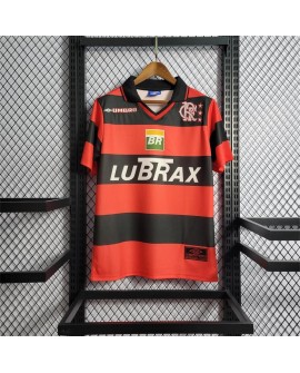 Casa retrô do Flamengo de 1999